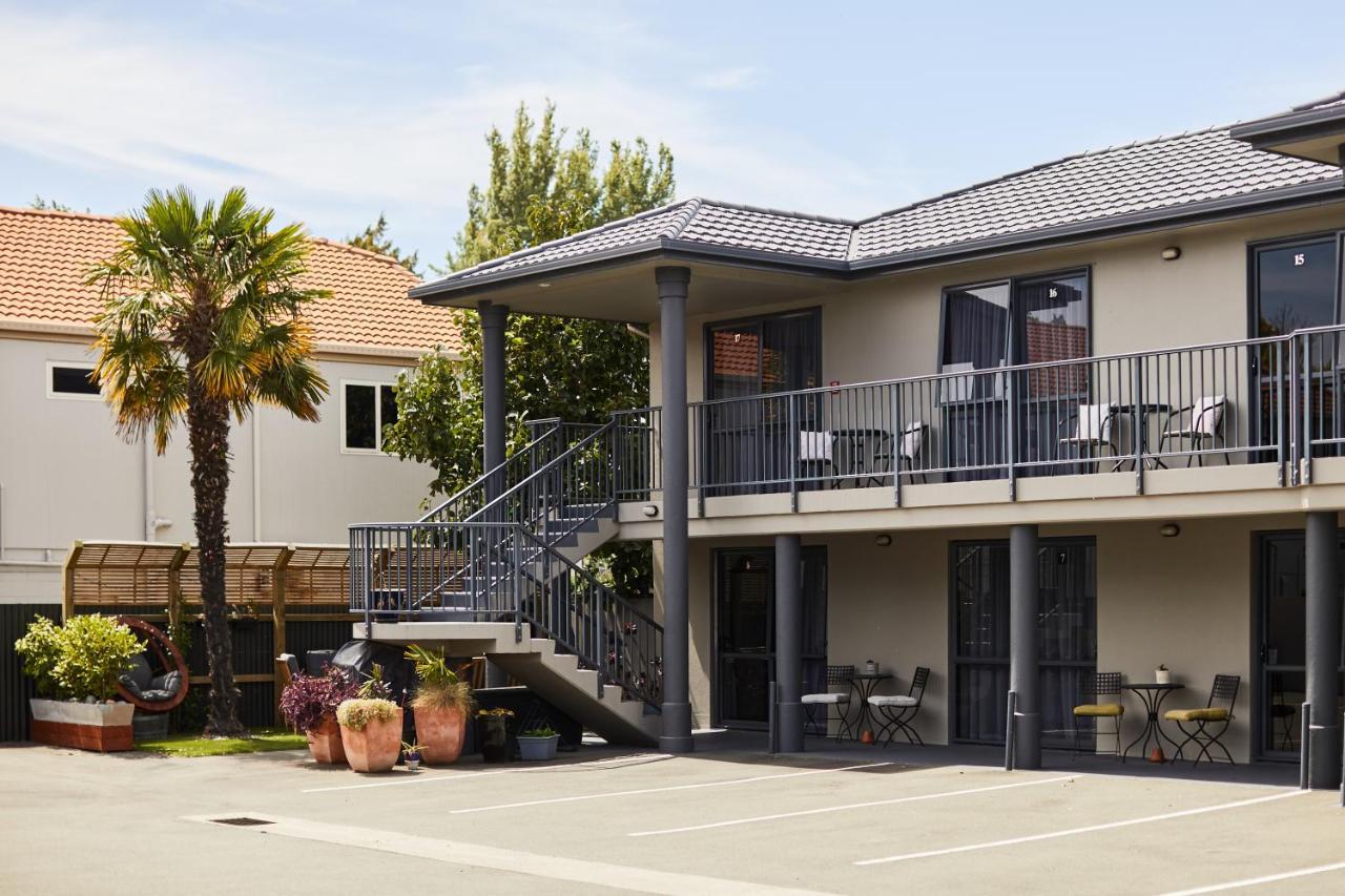 Blenheim Palms Motel Exteriér fotografie
